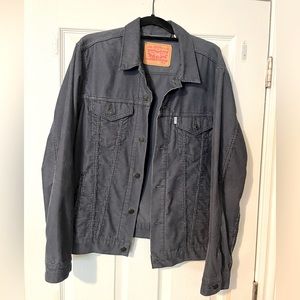Levi’s Men’s corduroy trucker jacket Large